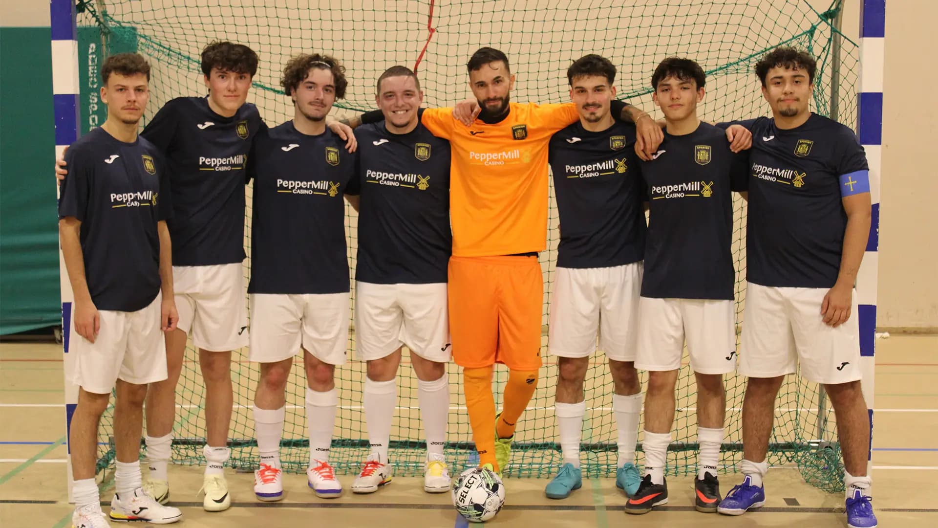 Équipe actuelle d'UD Asturiana - Joueurs et staff réunis